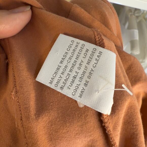 Soft Surroundings Women's Size L Clay Faux Wrap Top w/ Side Button Detail #3420 - Picture 8 of 9